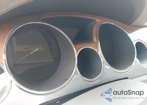 2011 Buick Enclave 1Xl z USA, uszkodzony, nr VIN 5GAKRBED4BJ114443